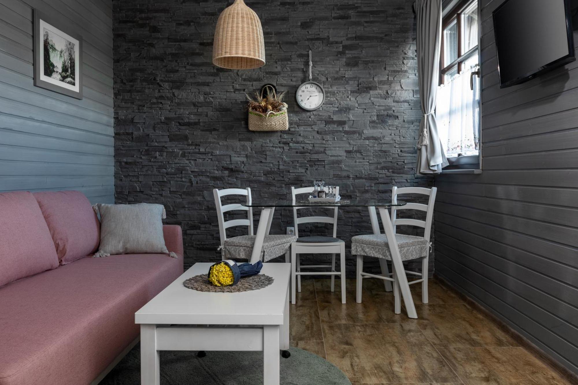 Apartmani Ivanka Rakovica Exterior photo